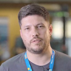 Dan Large (Manager Product Marketing, Dover FS, Scotland) - Depoimento para o case Conectando o Mundo da Lampejo Filmes