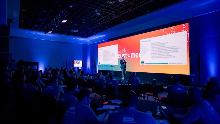 Thumbnail: Vídeo Institucional de Evento Corporativo da Dover – Materializando o Pertencimento | Lampejo Filmes